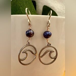 Silver Wave Earrings with Tahitian Pearl Beads